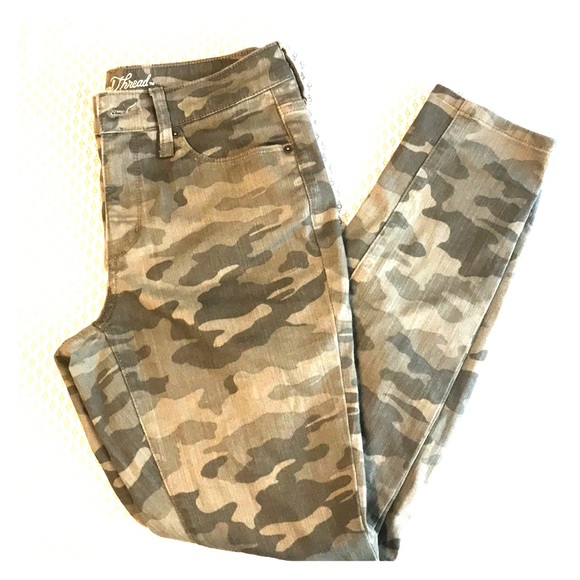 universal thread camo jeans